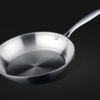 Steel frying pan